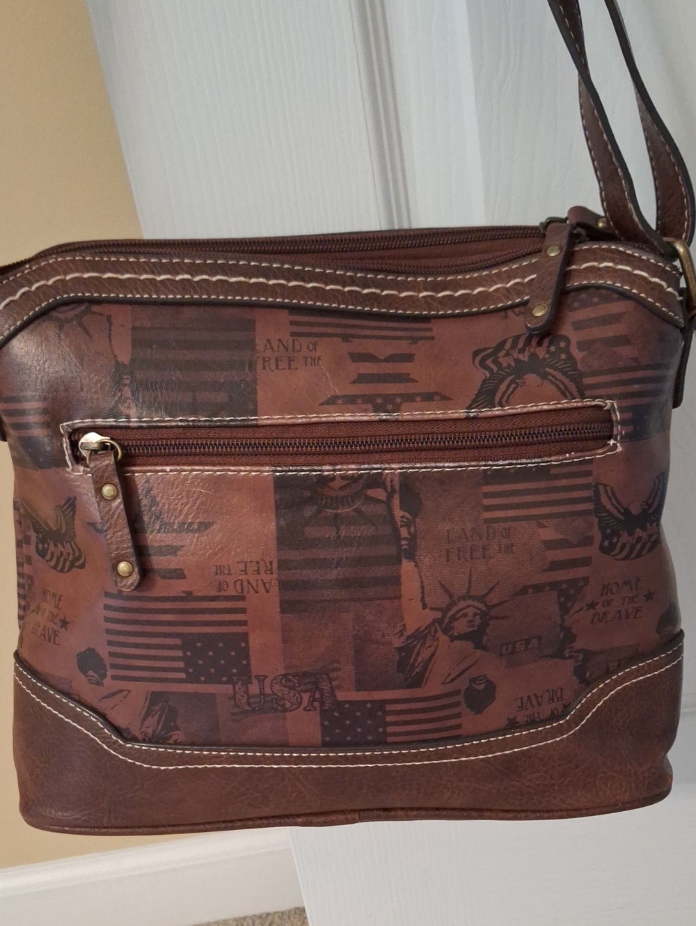 b.o.c. Patriotic Purse - Picture 3 of 16